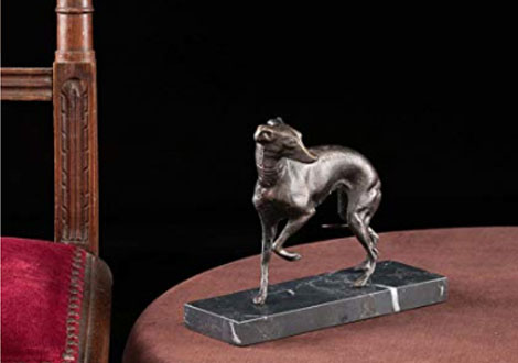Escultura galgo